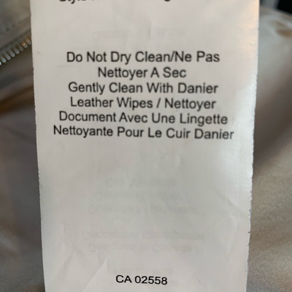 Danier Light Tan Soft Leather Jacket with Gold Hard-wear - Picture 7 of 7